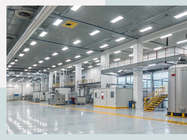 Освещение ангаров в Лабинске от 643 руб. - Эффективные решения